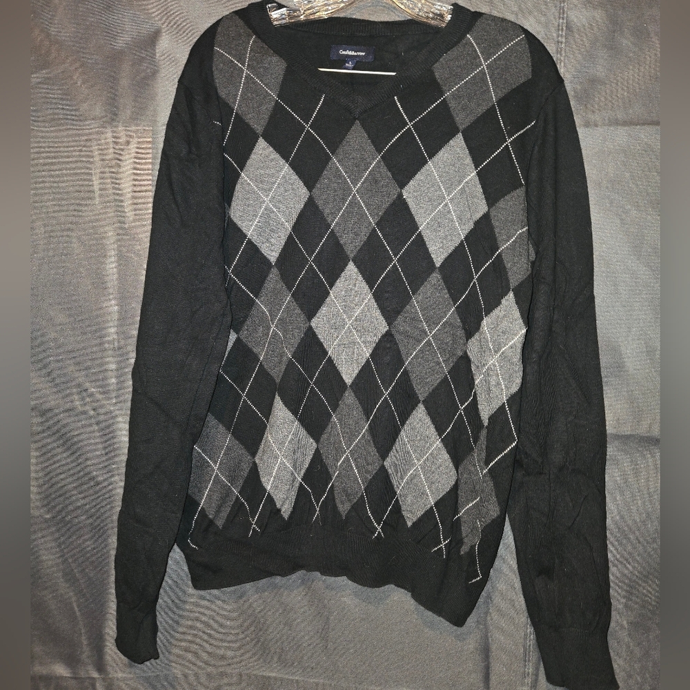 Men's Black and Gray Argyle Sweater